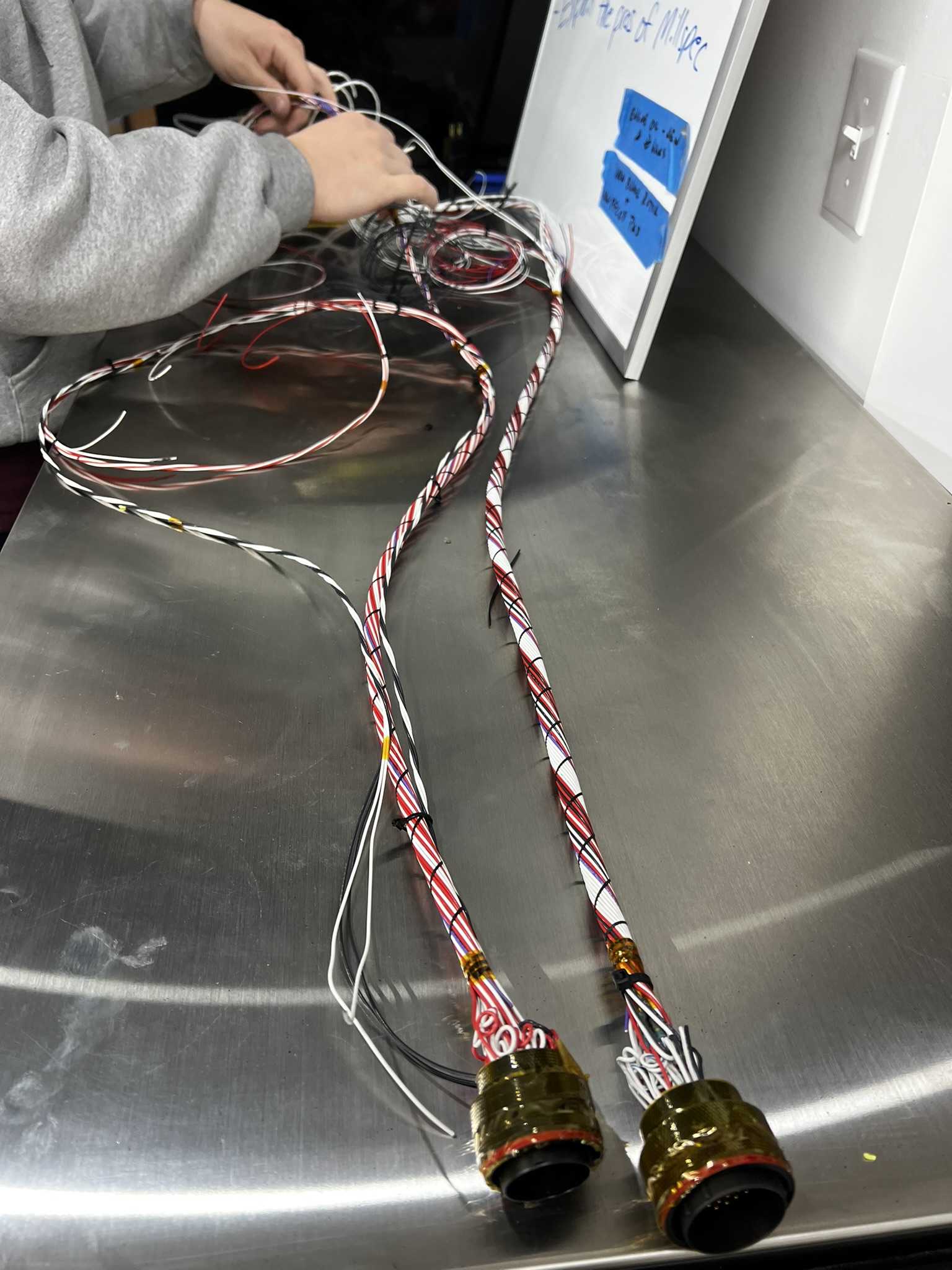 Electrical architecture, construction detail.